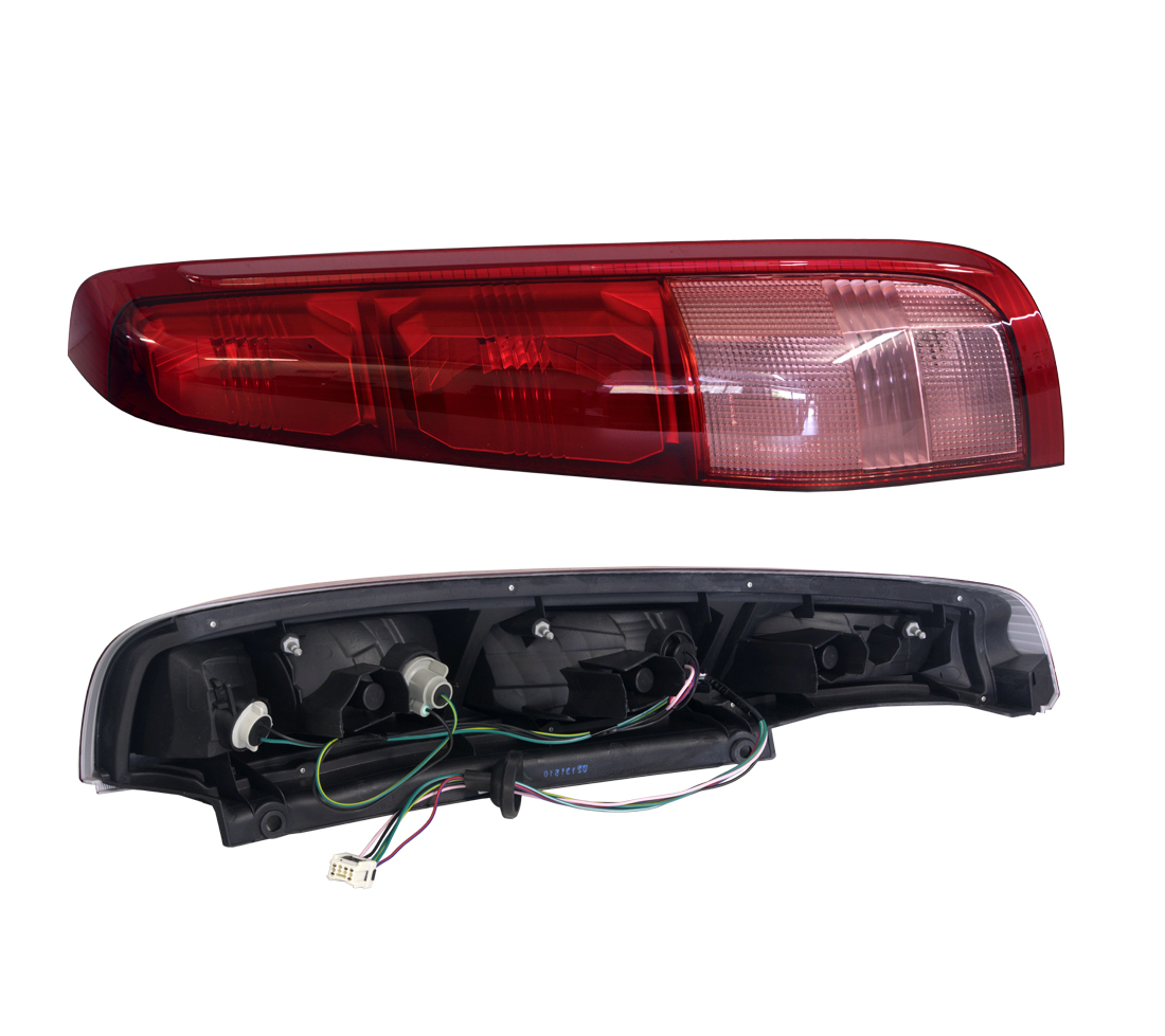 For Nissan XTrail T30 10/200108/2007 Tail LightRIGHT