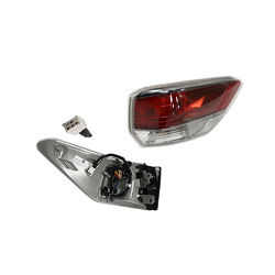 Tail Light Right Outer for Toyota Kluger GSU50/GSU55 12/2013-10/2016